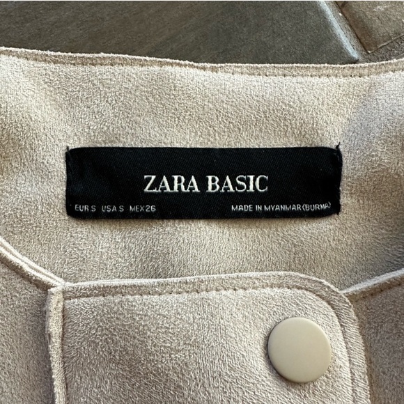 Zara jacket. Suede fabrics , perfect for Spring and Fall. - Picture 2 of 5